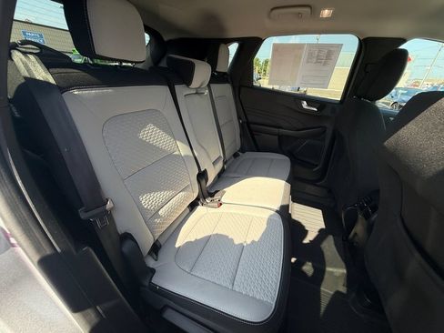 Used 2023 Ford Escape Active w/ Tech Pack #2 AWD/4WD image 32