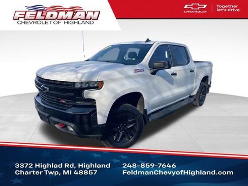 Used 2021 Chevrolet Silverado 1500 LT Trail Boss w/ Convenience Package II AWD/4WD image 1