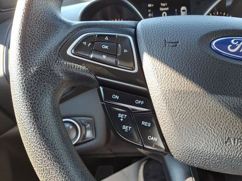 Used 2017 Ford Escape SE image 20