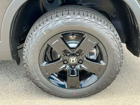 New 2026 Honda Ridgeline Black Edition image 5