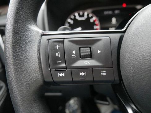 Certified 2021 Nissan Rogue SV image 20