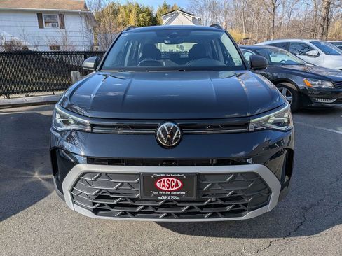 Used 2025 Volkswagen Taos S image 8