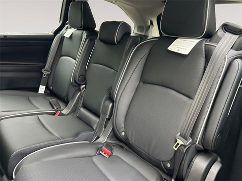 New 2026 Honda Odyssey Elite image 13