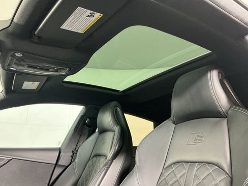 Used 2024 Audi S5 Premium Plus w/ Premium Plus Package image 17