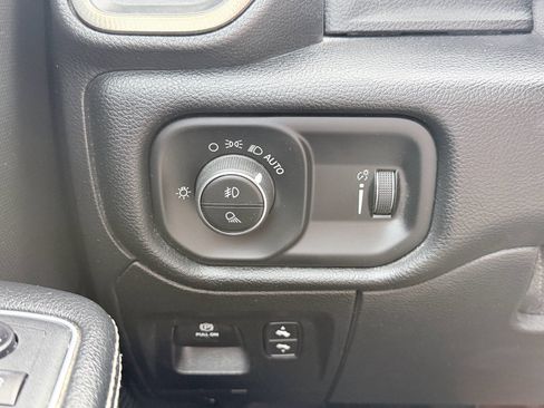 Used 2020 RAM 1500 Rebel w/ Rebel Level 1 Equipment Group AWD/4WD image 11