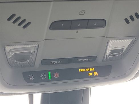 Used 2022 Chevrolet Blazer LT image 31