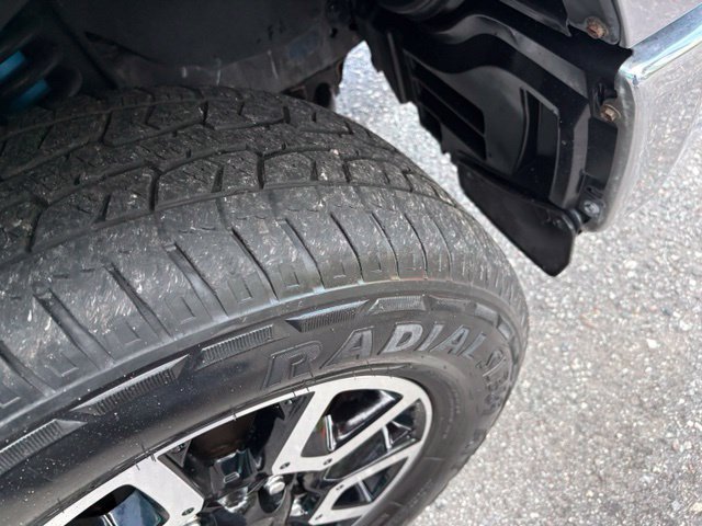 Used 2021 Toyota Tundra SR5 w/ TRD Off-Road Package AWD/4WD image 35