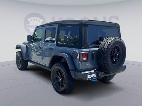 Used 2024 Jeep Wrangler Unlimited AWD/4WD image 8