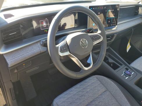 New 2026 Volkswagen Tiguan S FWD image 20