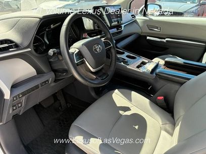 Used 2023 Toyota Sienna XLE
