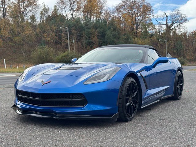 Used 2016 Chevrolet Corvette Stingray Convertible w/ 2LT Preferred Equipment Group RWD image 3