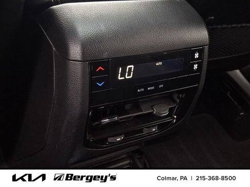 Used 2023 Jeep Grand Cherokee L Laredo AWD/4WD image 14