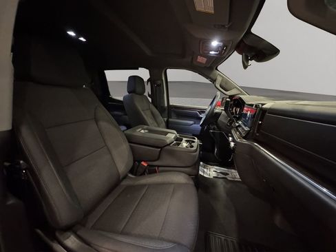 Certified 2025 GMC Sierra 1500 Elevation image 23