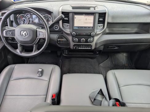 Used 2024 RAM 5500 Tradesman w/ Chrome Appearance Group image 11