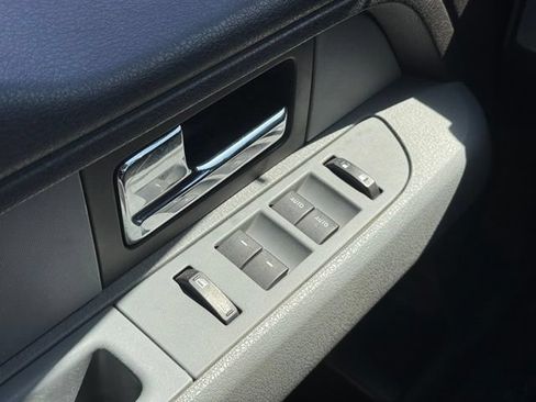 Used 2012 Ford F150 XLT w/ XLT Chrome Pkg AWD/4WD image 27