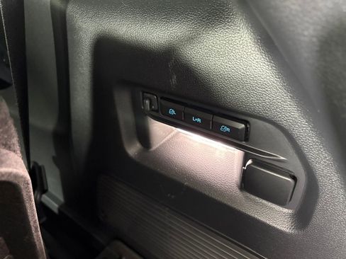 Certified 2025 Ford Explorer ST image 35