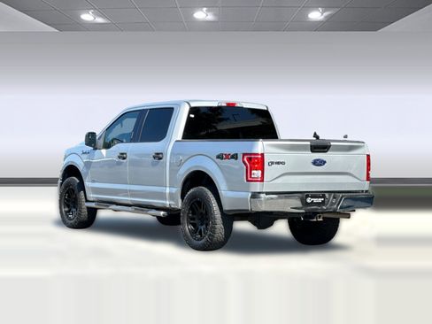 Used 2016 Ford F150 XLT image 3