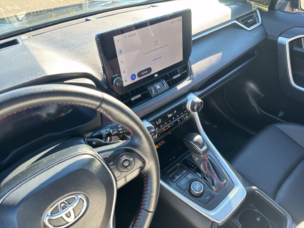 Used 2025 Toyota RAV4 XSE w/ Premium Package AWD/4WD image 21