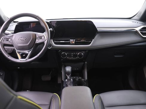 Used 2024 Chevrolet TrailBlazer ACTIV w/ Convenience Package AWD/4WD image 5