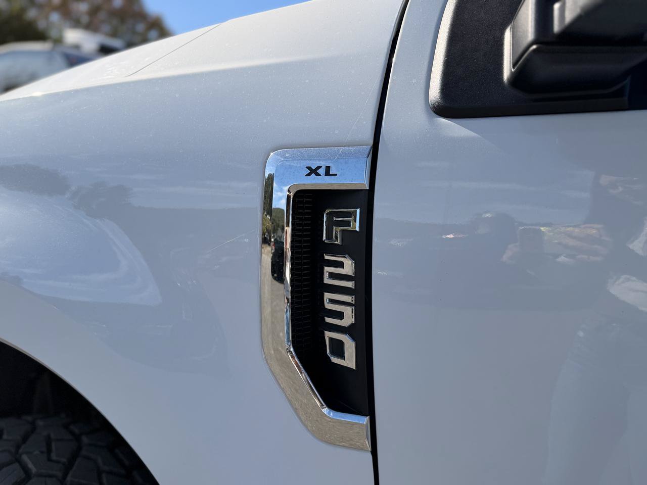 Used 2022 Ford F250 XL w/ Power Equipment Group AWD/4WD image 8
