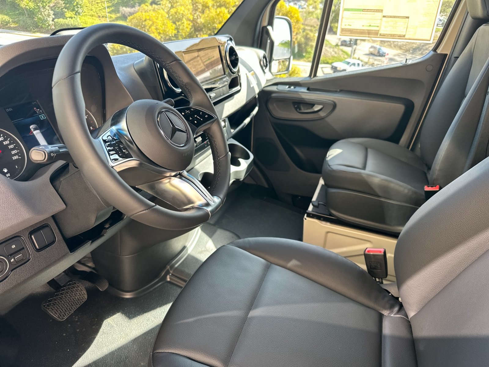 New 2026 Mercedes-Benz Sprinter 2500 image 10