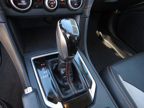 Used 2019 Subaru Crosstrek 2.0i Limited w/ Moonroof Package image 21