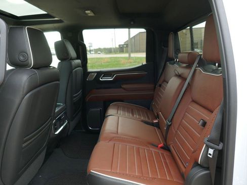 New 2026 GMC Sierra 1500 Denali Ultimate image 17