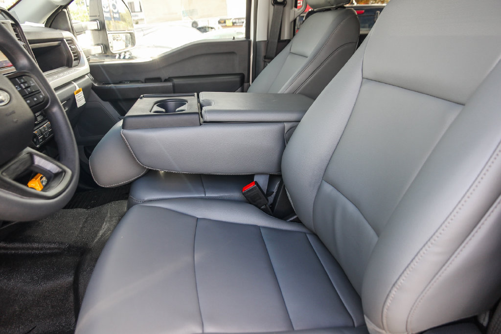 New 2026 Ford F550 4x4 Crew Cab Super Duty image 19