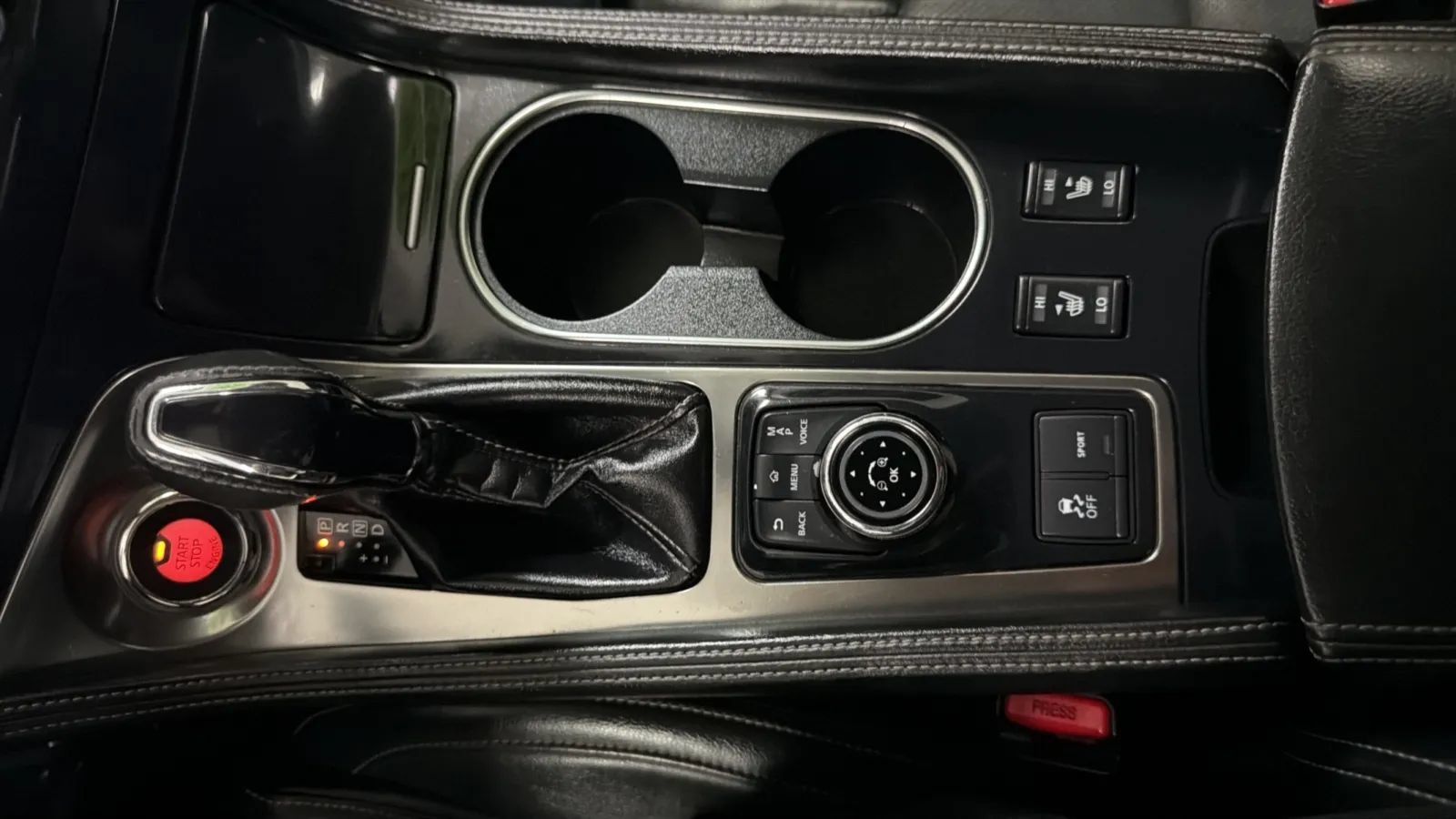 Used 2021 Nissan Maxima 3.5 SV w/ Floor Mat Group FWD image 12