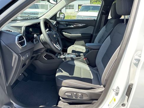 New 2026 Chevrolet TrailBlazer LT w/ Convenience Package image 19