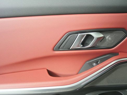 Used 2025 BMW M340i xDrive image 15