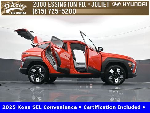 Certified 2025 Hyundai Kona SEL image 33