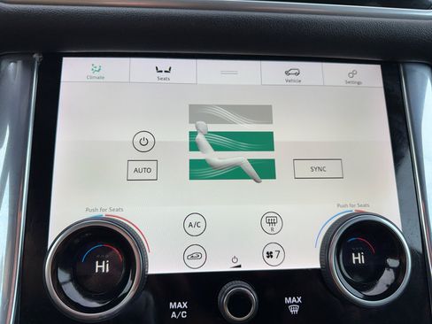 Used 2019 Land Rover Range Rover Sport HSE image 37