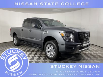 Used 2024 Nissan Titan SV w/ SV Convenience Package