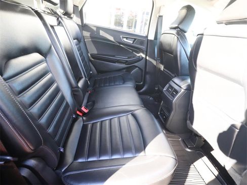 Certified 2022 Ford Edge SEL w/ Convenience Package image 20