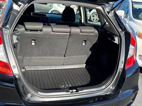 Used 2019 Honda Fit LX image 7