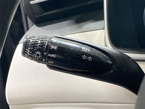 Used 2024 Hyundai Tucson SE image 33