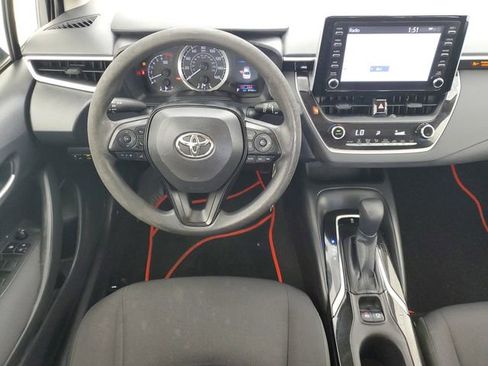 Used 2020 Toyota Corolla LE image 17