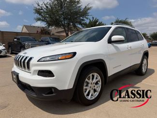 Used 2018 Jeep Cherokee Latitude Plus FWD video 1