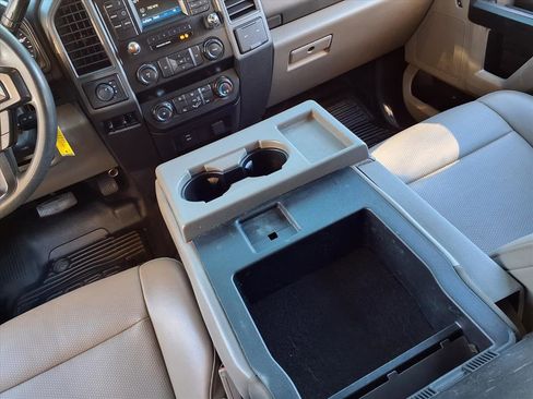 Used 2019 Ford F250 XL w/ Power Equipment Group image 8