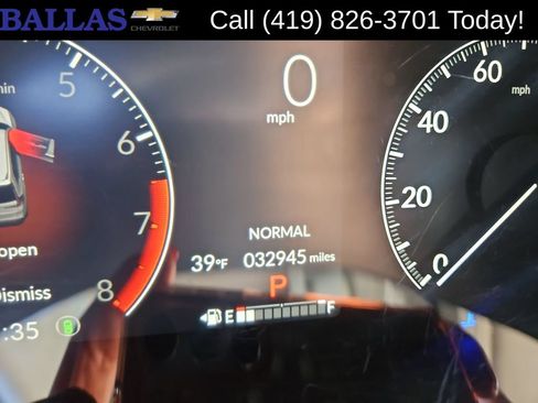 Used 2025 Honda CR-V EX image 12