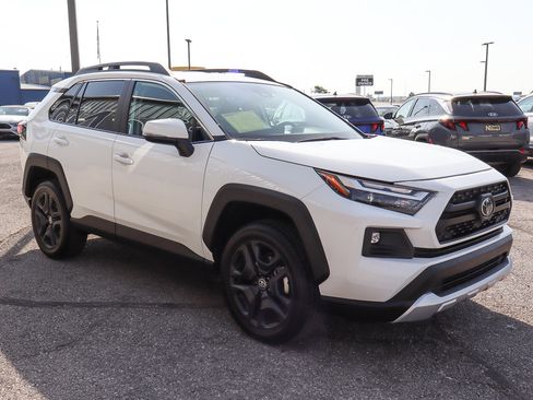 Used 2024 Toyota RAV4 Adventure image 3