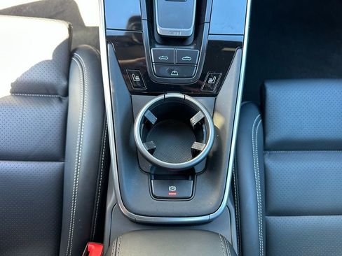 Certified 2025 Porsche 911 Turbo image 28