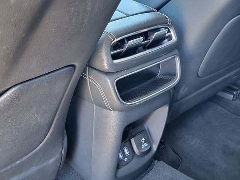 Used 2024 Genesis GV80 2.5T image 12