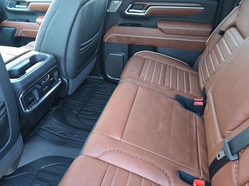 New 2026 GMC Sierra 2500 Denali Ultimate w/ Max Trailering Package image 12