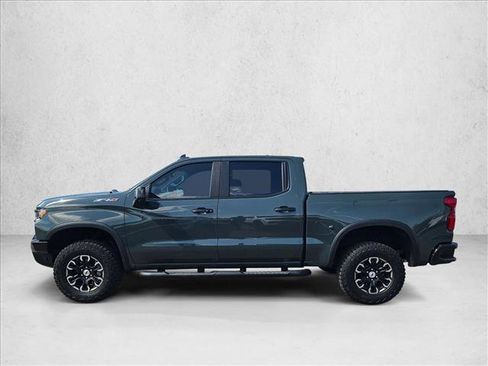 Used 2025 Chevrolet Silverado 1500 ZR2 image 9