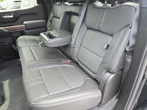 Used 2020 Chevrolet Silverado 1500 High Country w/ Technology Package AWD/4WD image 39