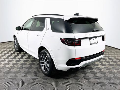 Used 2024 Land Rover Discovery Sport S image 7
