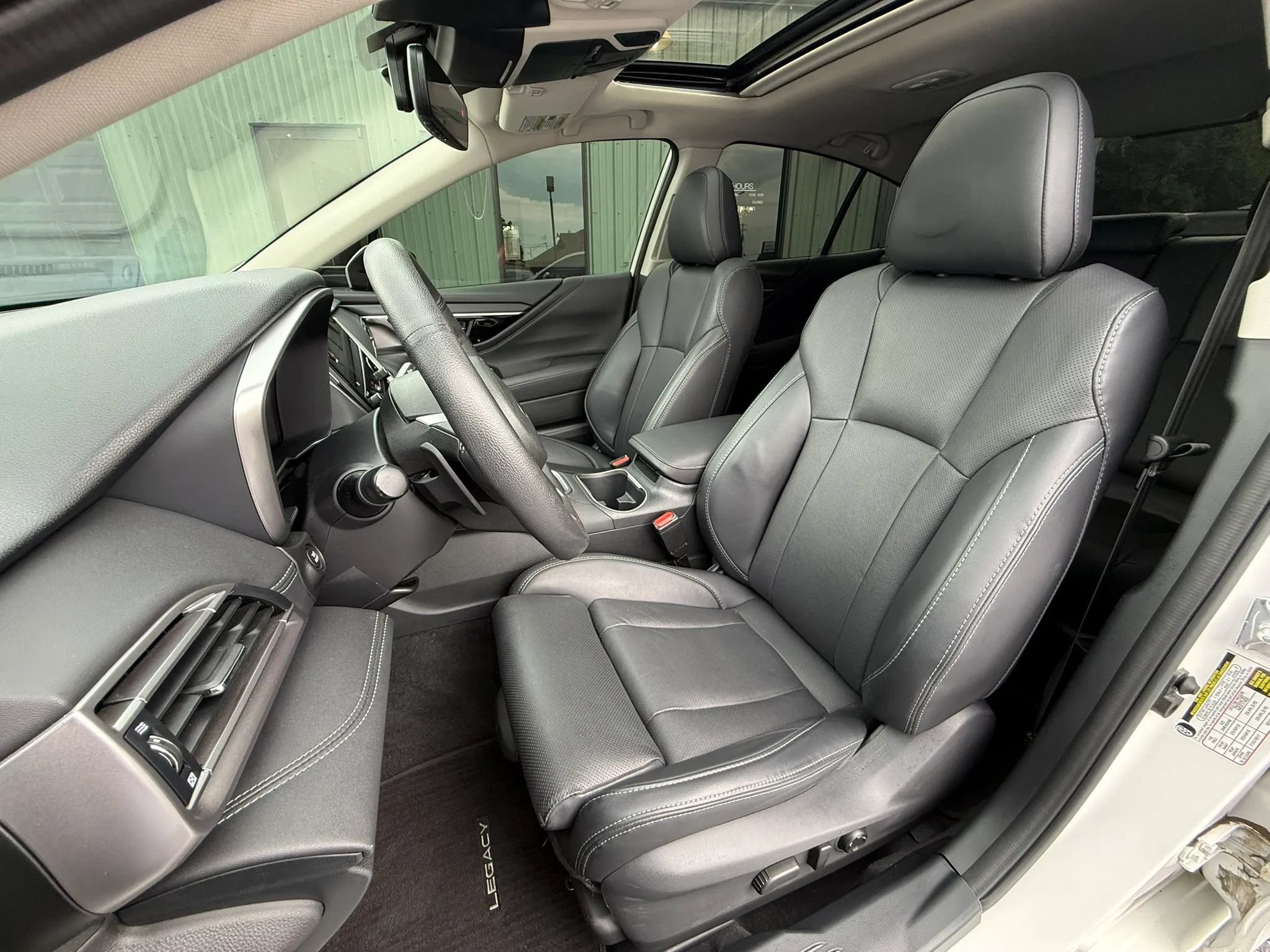 Used 2025 Subaru Legacy Limited AWD/4WD image 12