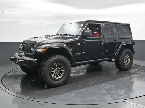 Used 2024 Jeep Wrangler Unlimited Rubicon 392 w/ Dual Top Group AWD/4WD image 7